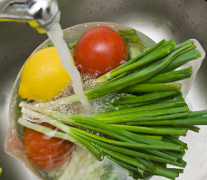 Cómo DESINFECTAR FRUTAS y VERDURAS de forma ecológica